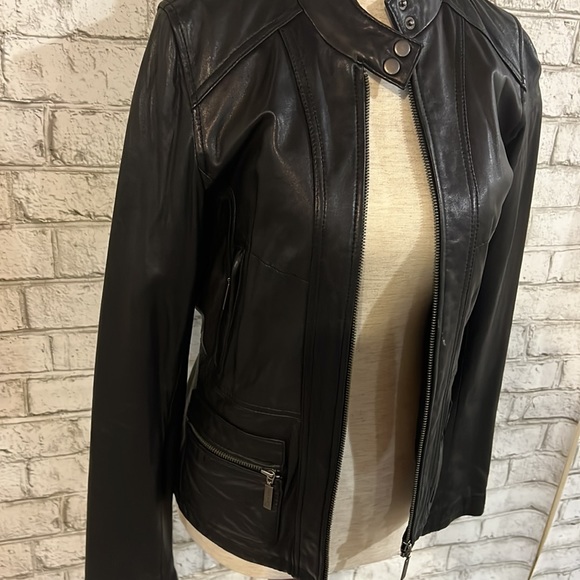 Calvin Klein women’s leather jacket - Picture 3 of 6